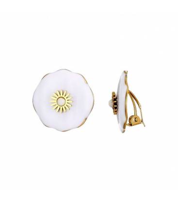 Oorclips | Witte oorclips met goudkleurig detail | Oorclips met steentje