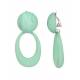 Licht groene oorclips met een ovale hanger