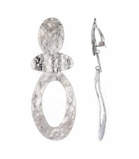 Oorclips | Zilverkleurig geborsteld motief | Fashion accessoires