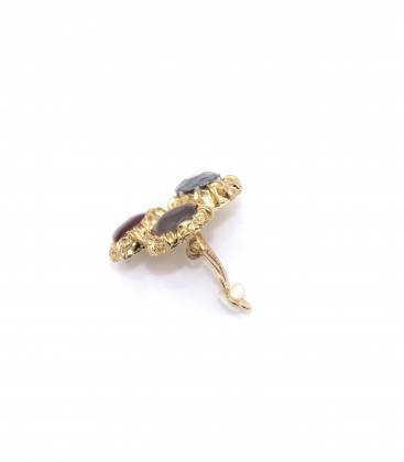 Oorclips met multicolor steentjes en goudkleurige rand. Perfect voor elke outfit. Bestel nu en straal