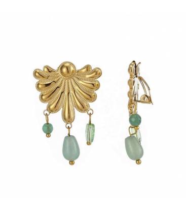 Lichtgroene sierlijke oorclips met goud?accenten voor een verfijnde look