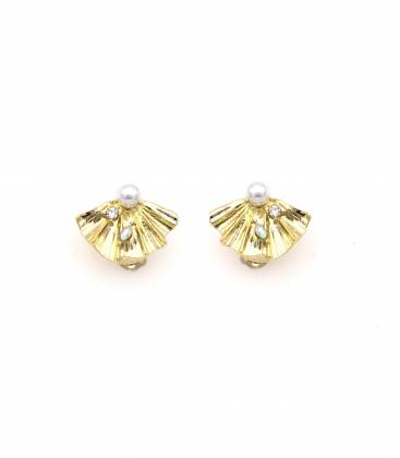 Oorclips | parel waaier oorclips goud | chic accessoires
