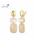 Beige oorclips in zachte tinten en elegante uitstraling