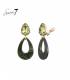 Oorclip met olijfgroene glas steentje en donker groene hanger