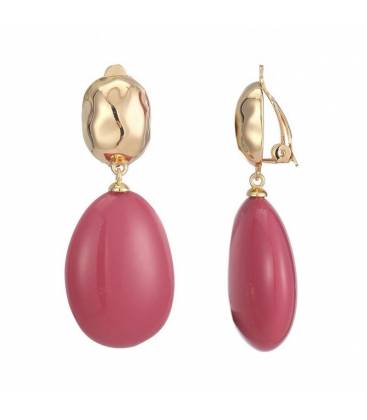 Oorclip | Bessenroze hanger met goudkleur clip | Elegant design