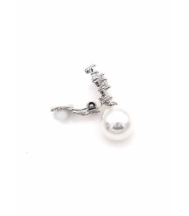 Oorclips | Zilverkleurige kristal met parel | Elegant design