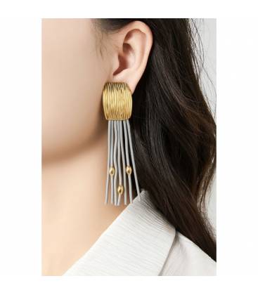 Oorclips | Grijze strengen en gouden accenten | Lang design
