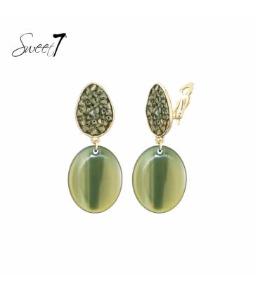 Oorclips | Groen ovaal design | Goudkleurige accenten