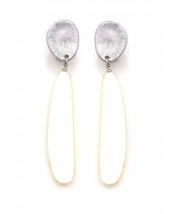 Oorclips | Zilver met lang wit design | Minimalistische stijl
