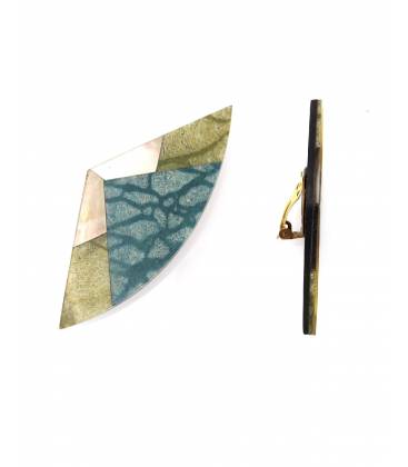 Oorclips | Zeegroen en parelmoer | Geometrisch design