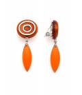 Oorclips met oranje hanger en grafisch design