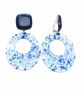 Blauw gekleurde ovale oorclips met een effen blauw vierkant oorstukje